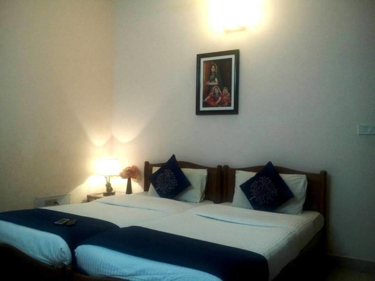 Happy Stay Service Apartments Chennai Luaran gambar